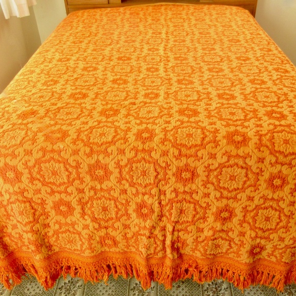 Vintage 1970's Orange Tapestry Bedspread - Picture 2 of 5